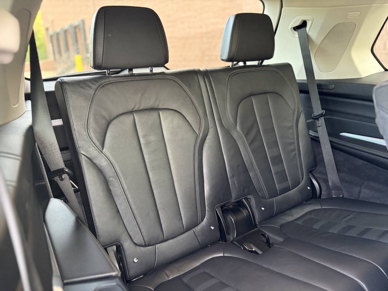 Used 2019 BMW X7 xDrive40i w/ Premium Package AWD/4WD image 25