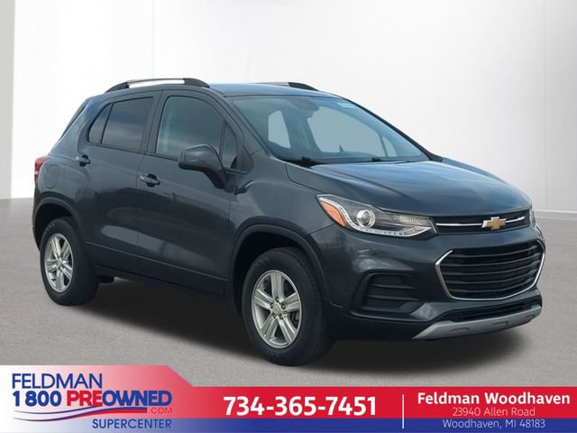 Used 2021 Chevrolet Trax LT w/ LT Convenience Package image 1