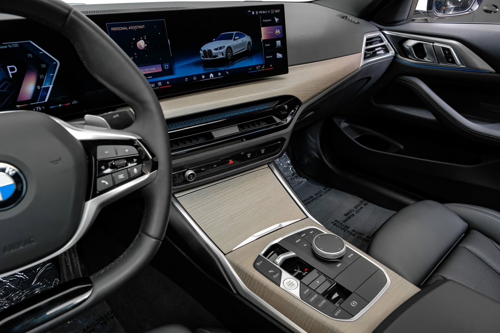 Used 2025 BMW 430i Coupe w/ Premium Package RWD image 25