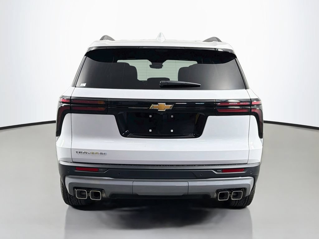 New 2027 Chevrolet Traverse LT w/ Sun and Wheel Package FWD image 6