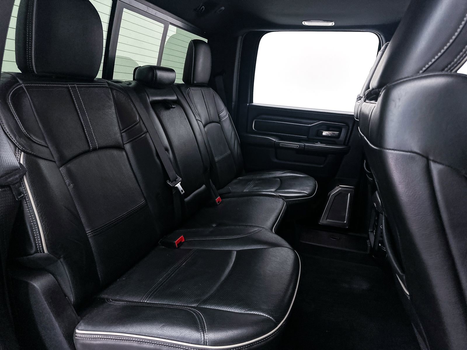 Used 2019 RAM 2500 Limited AWD/4WD image 36