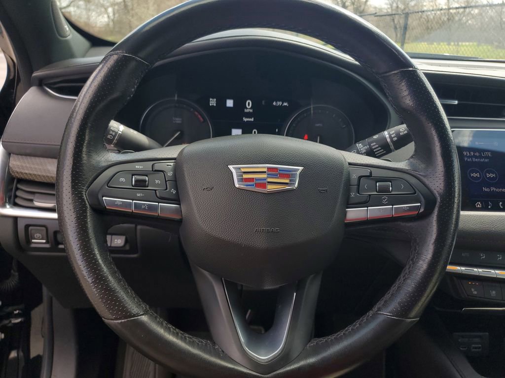 Used 2020 Cadillac XT4 Sport image 18