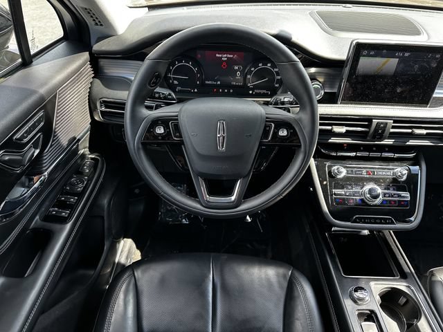 Certified 2022 Lincoln Corsair AWD w/ Equipment Group 101A image 14