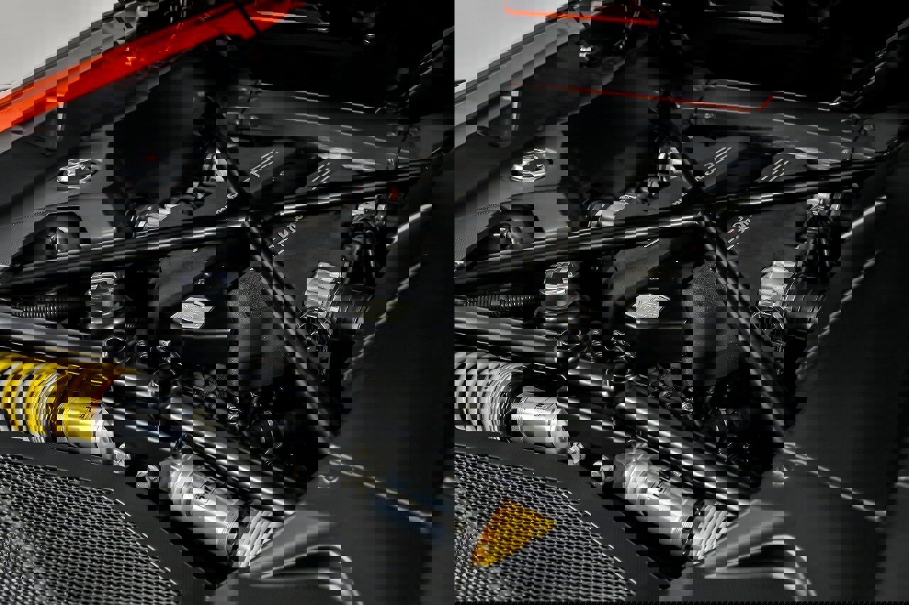 Used 2014 Lamborghini Aventador LP 700-4 image 18