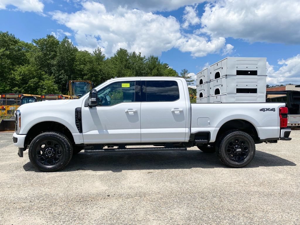 New 2026 Ford F250 Lariat w/ Black Appearance Package AWD/4WD image 2