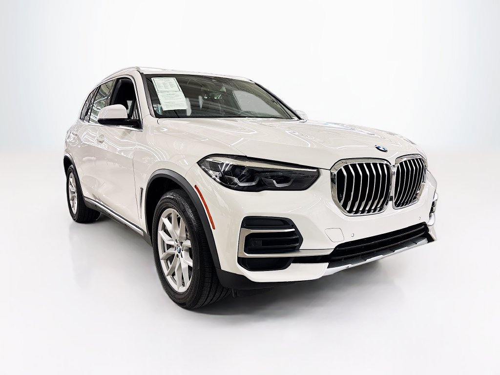 Used 2022 BMW X5 xDrive40i w/ Premium Package AWD/4WD image 7
