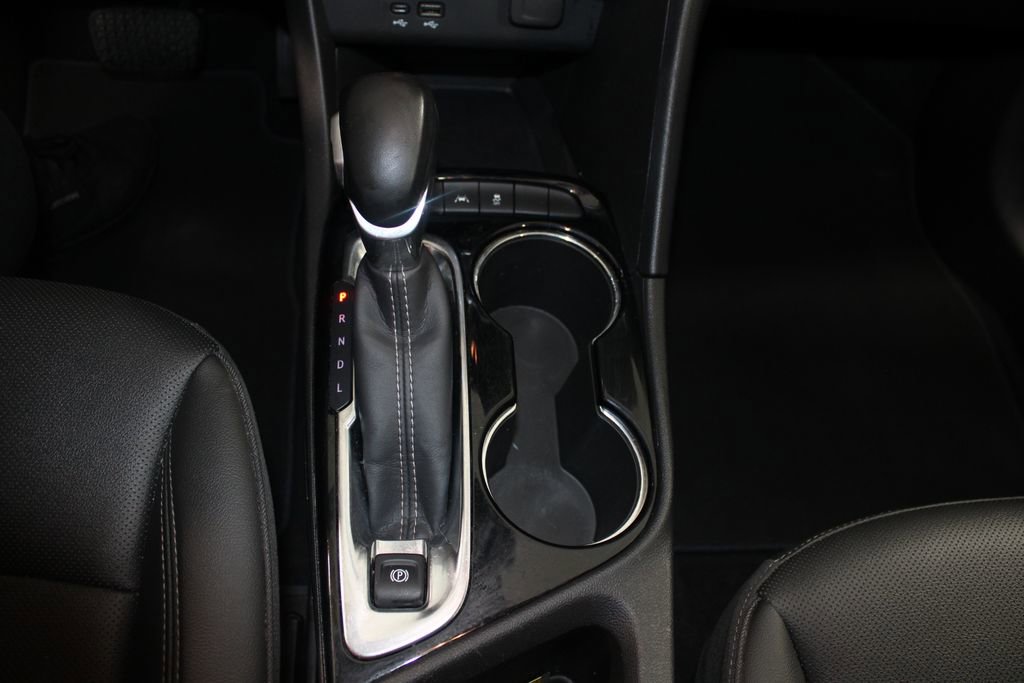 Used 2024 Buick Encore GX Sport Touring image 37