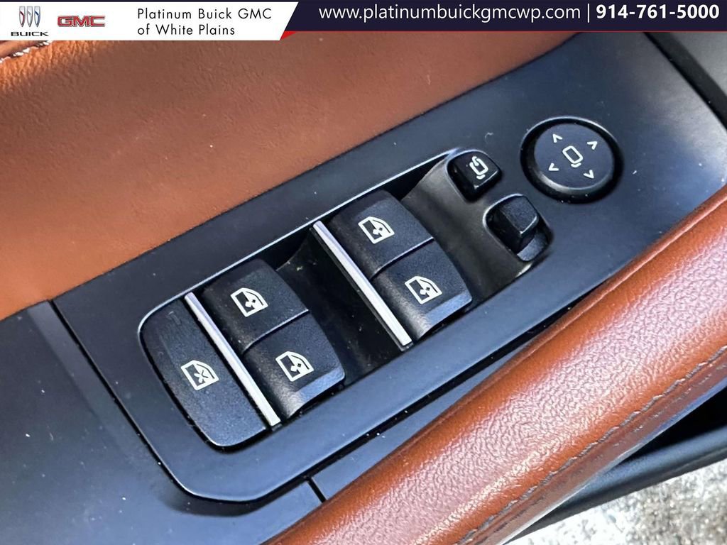 Used 2022 BMW X6 M50i w/ Executive Package image 22