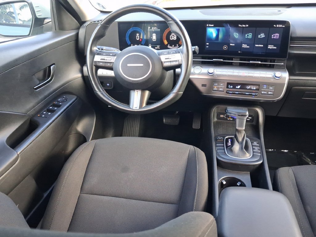 Used 2025 Hyundai Kona SEL FWD image 16
