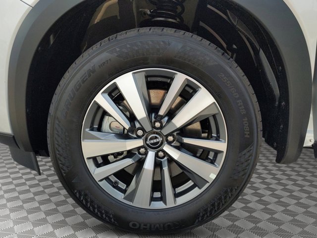 New 2025 Nissan Pathfinder SL image 10