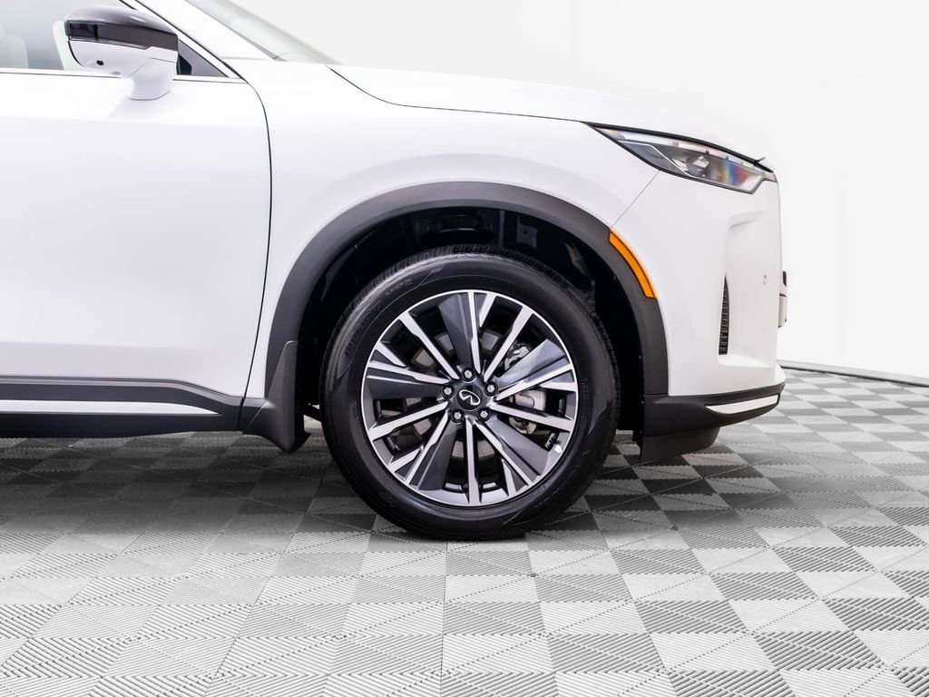 Certified 2026 INFINITI QX60 Luxe w/ Cargo Package AWD/4WD image 36