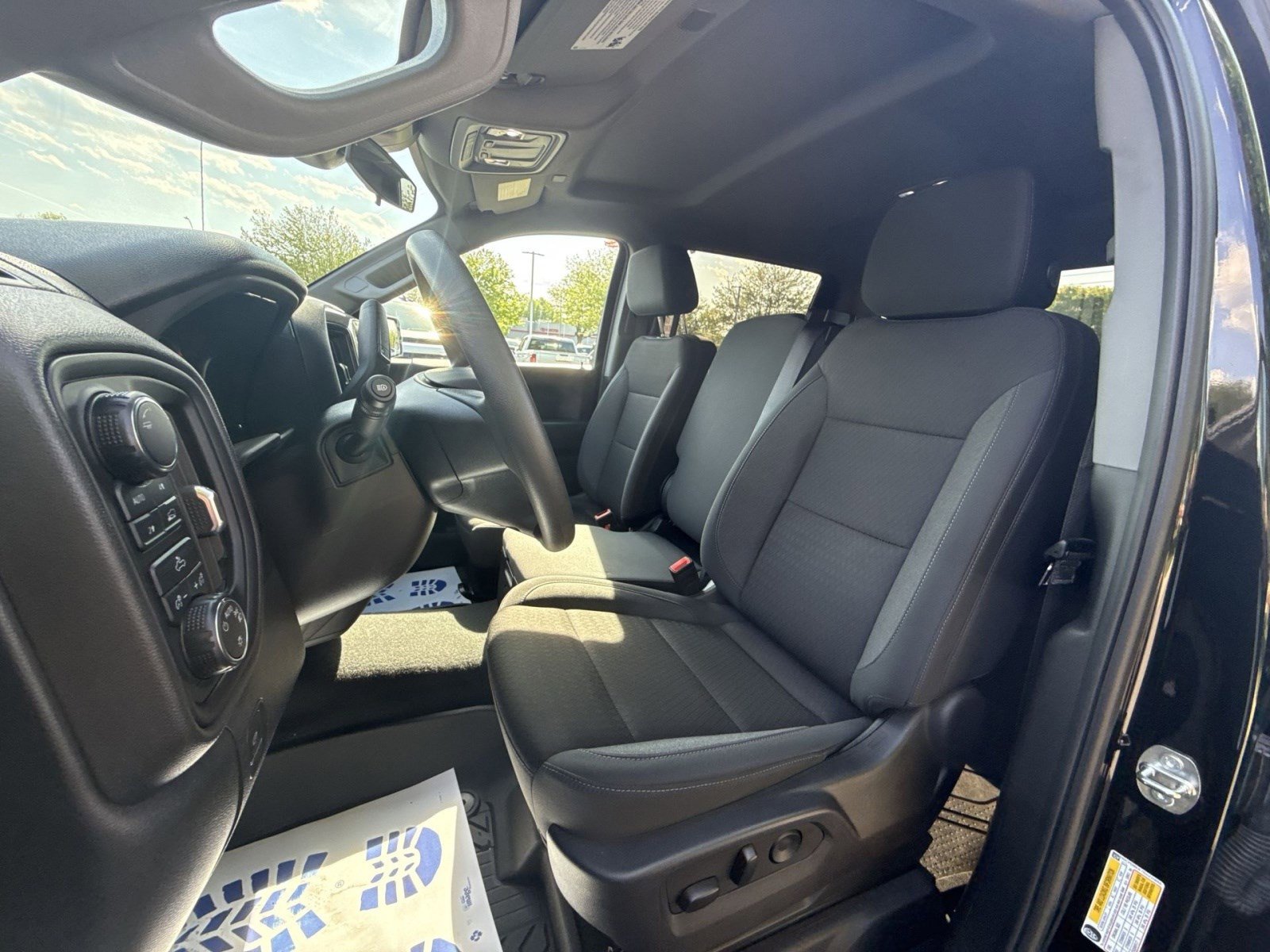 Used 2024 Chevrolet Silverado 1500 Custom AWD/4WD image 13