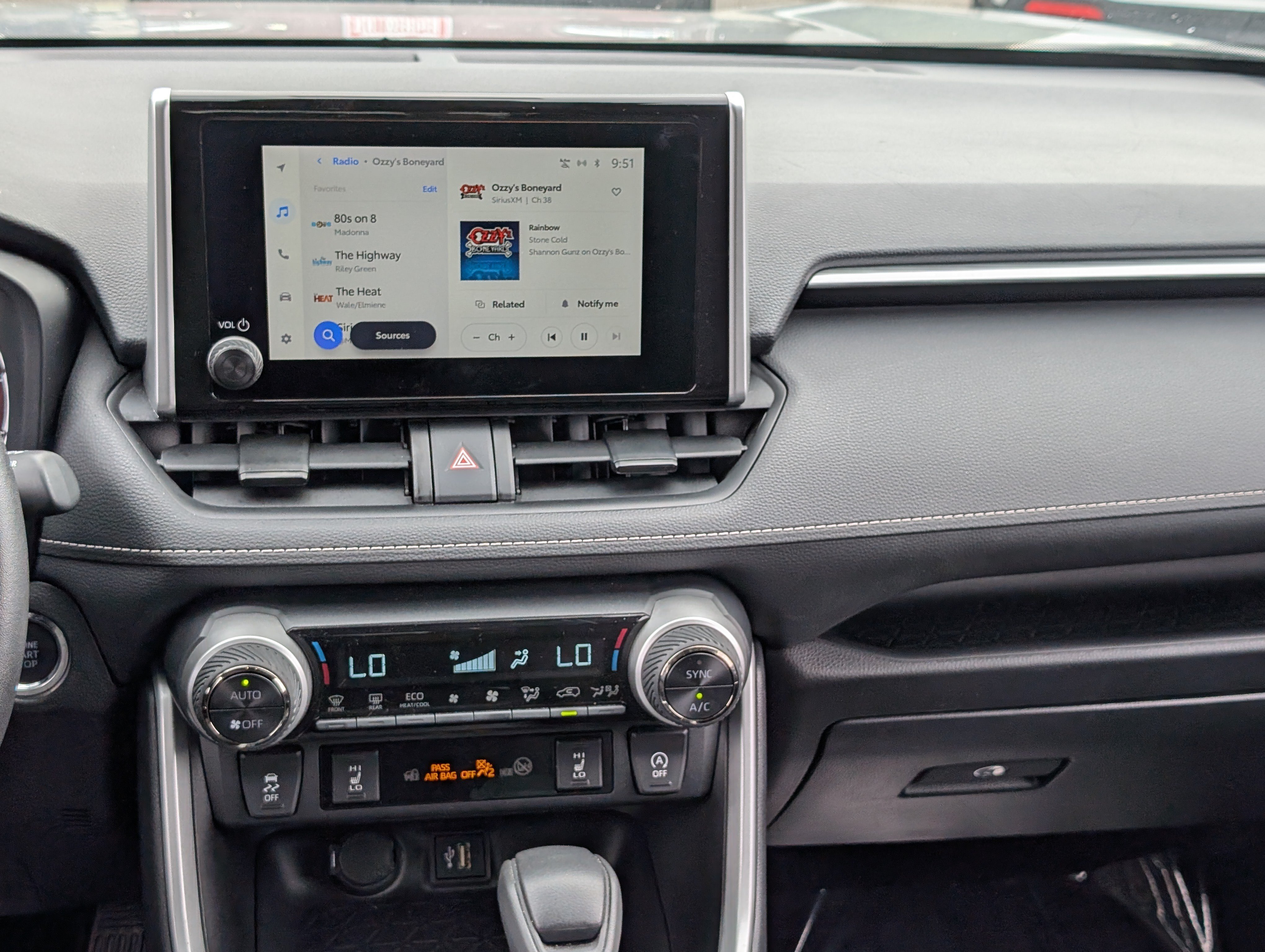 Used 2025 Toyota RAV4 XLE w/ Weather Package AWD/4WD image 16