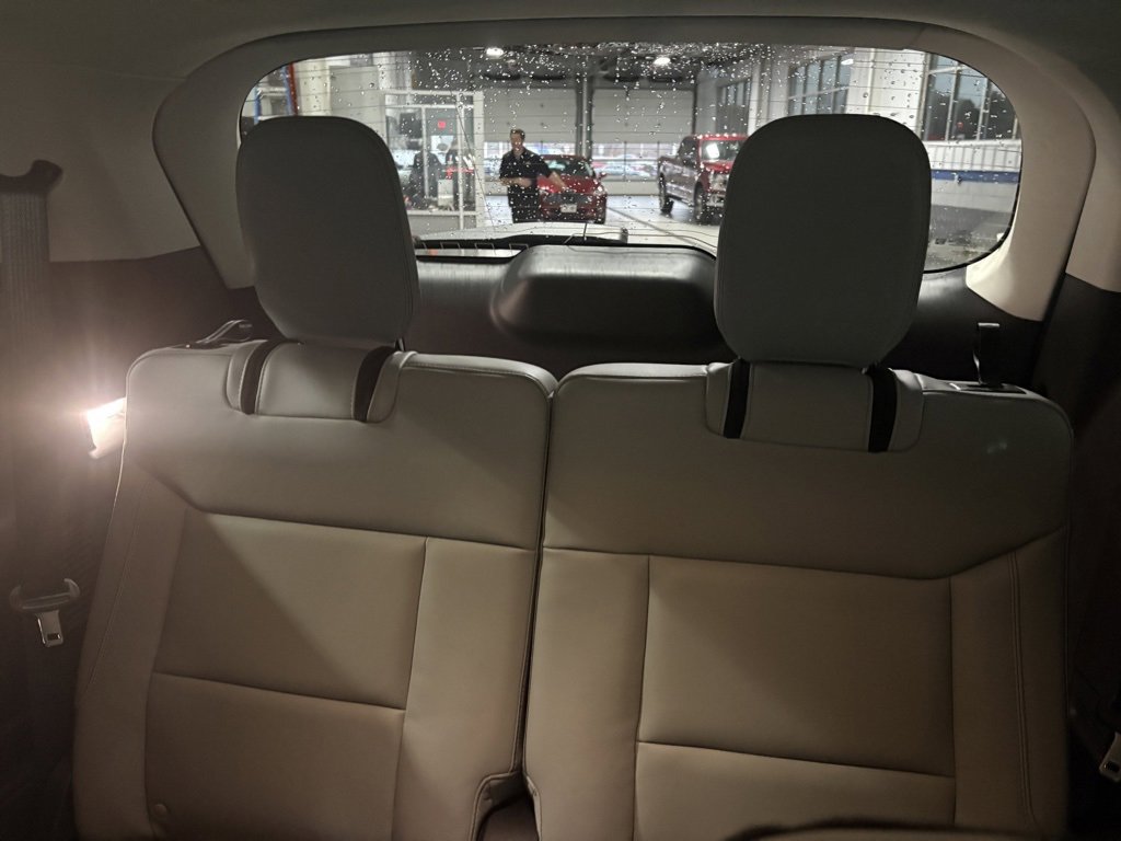 New 2026 Ford Explorer Active w/ Active Comfort Package image 25