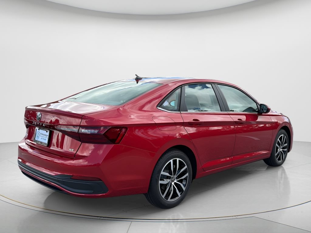 New 2027 Volkswagen Jetta SE FWD image 5