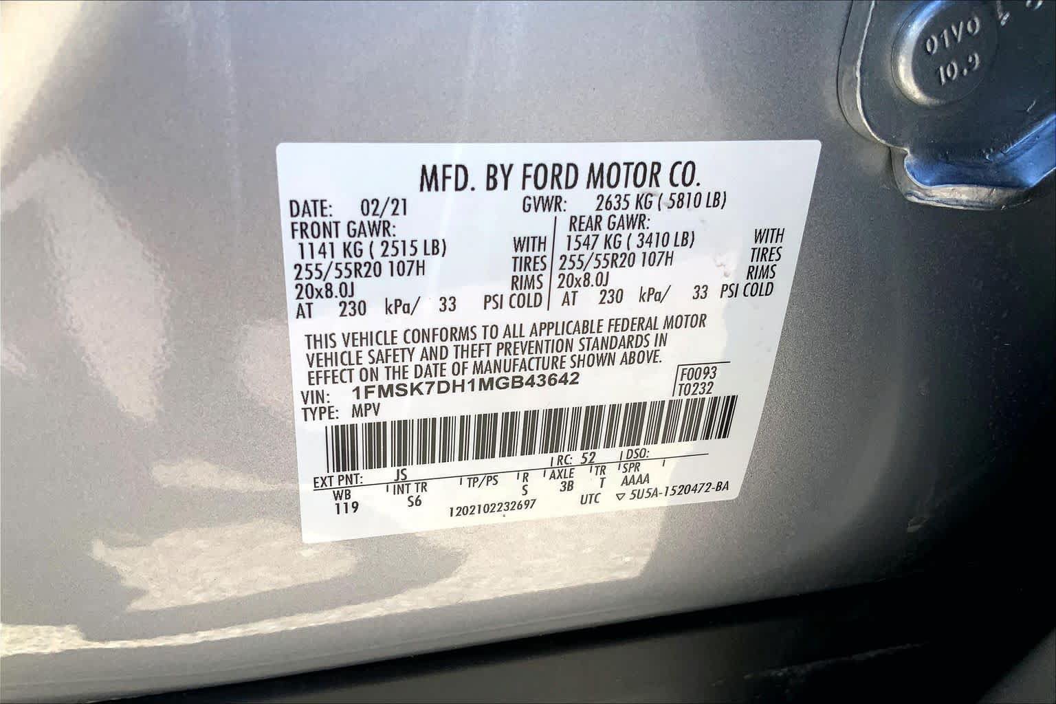 Used 2021 Ford Explorer XLT w/ Equipment Group 202A RWD image 30