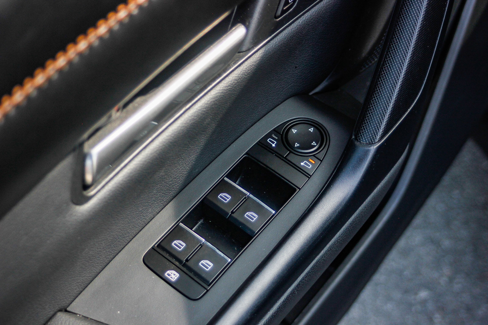 Used 2024 MAZDA CX-50 AWD 2.5 Turbo image 25