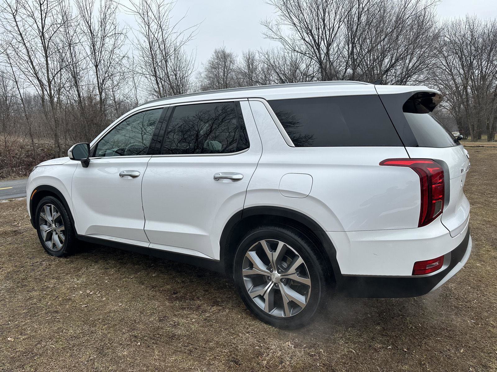 Used 2020 Hyundai Palisade SEL image 3