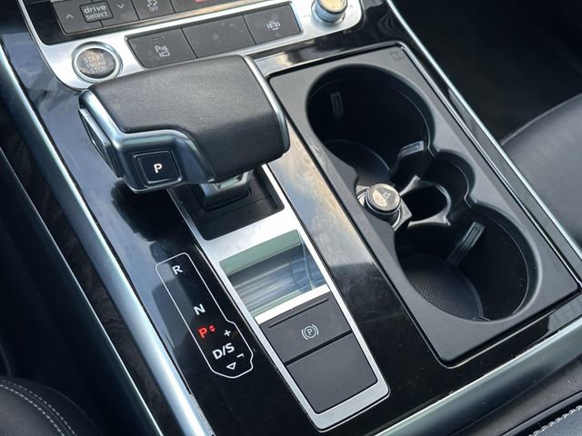 Used 2023 Audi Q8 Premium w/ Convenience Package image 31