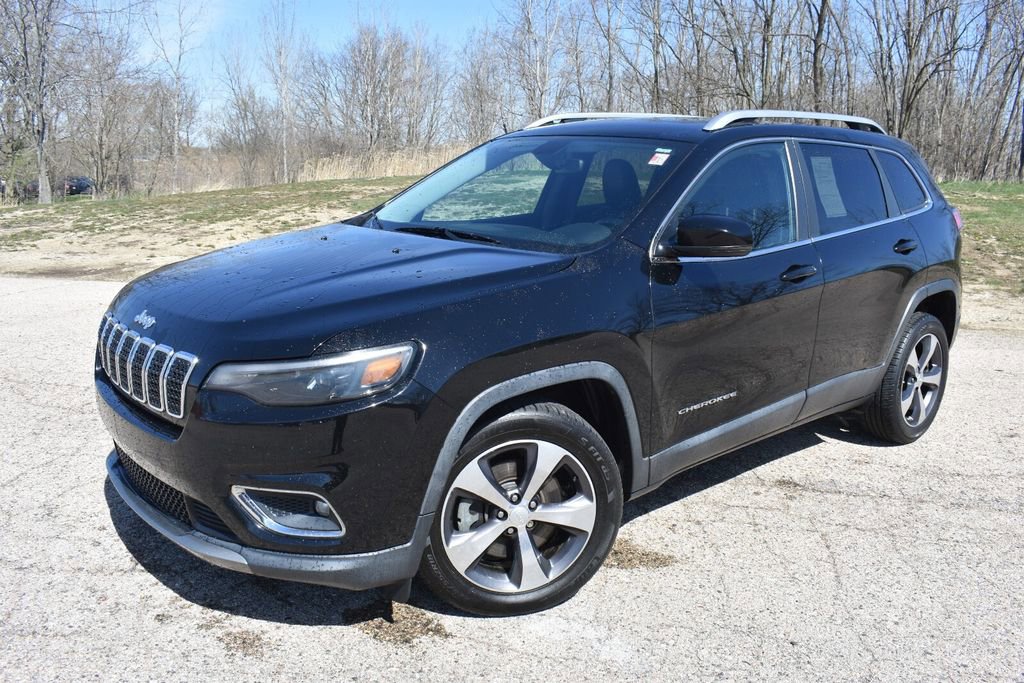 Used 2019 Jeep Cherokee Limited FWD image 13