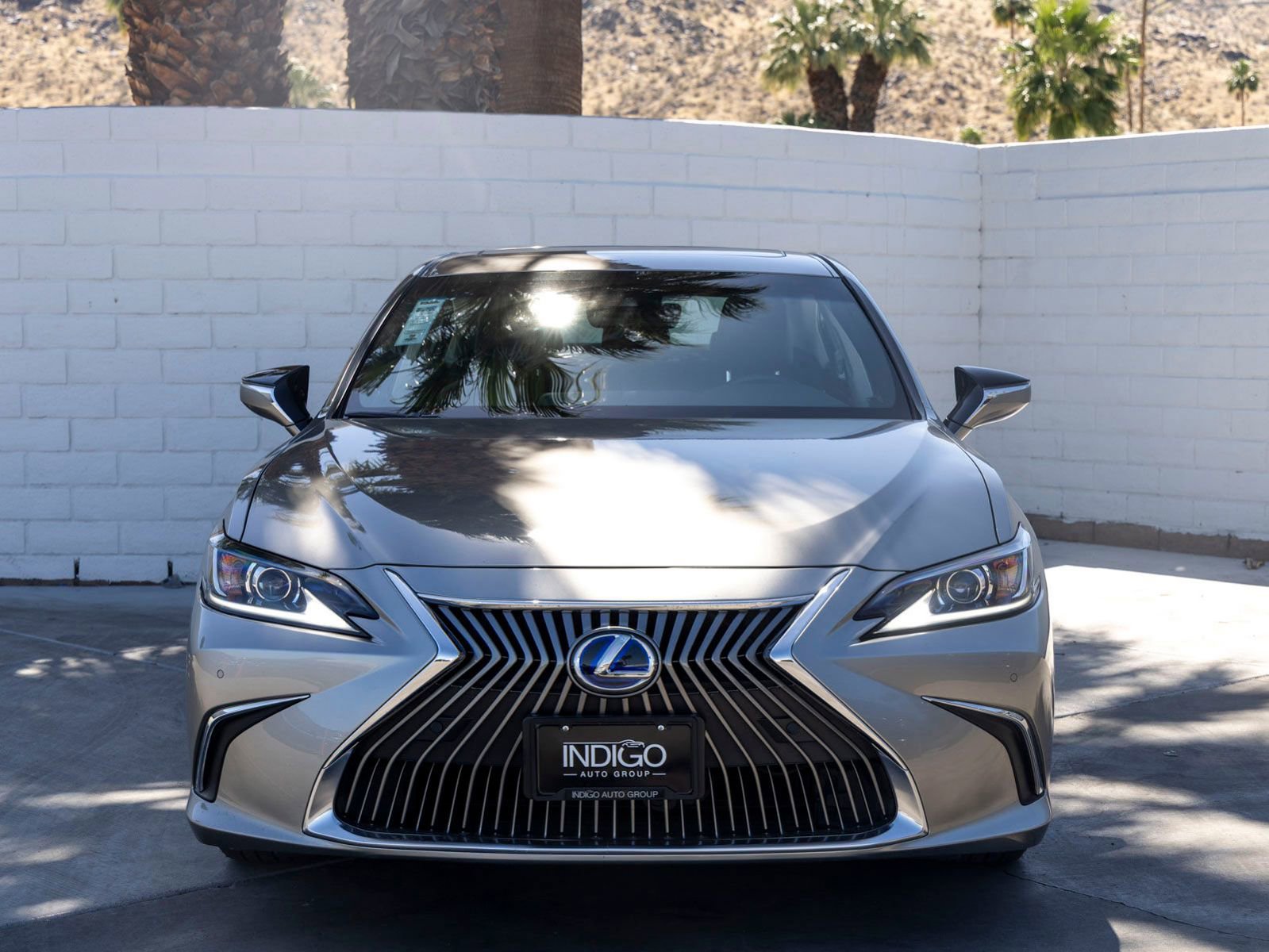 Used 2021 Lexus ES 300h w/ Premium Package image 4