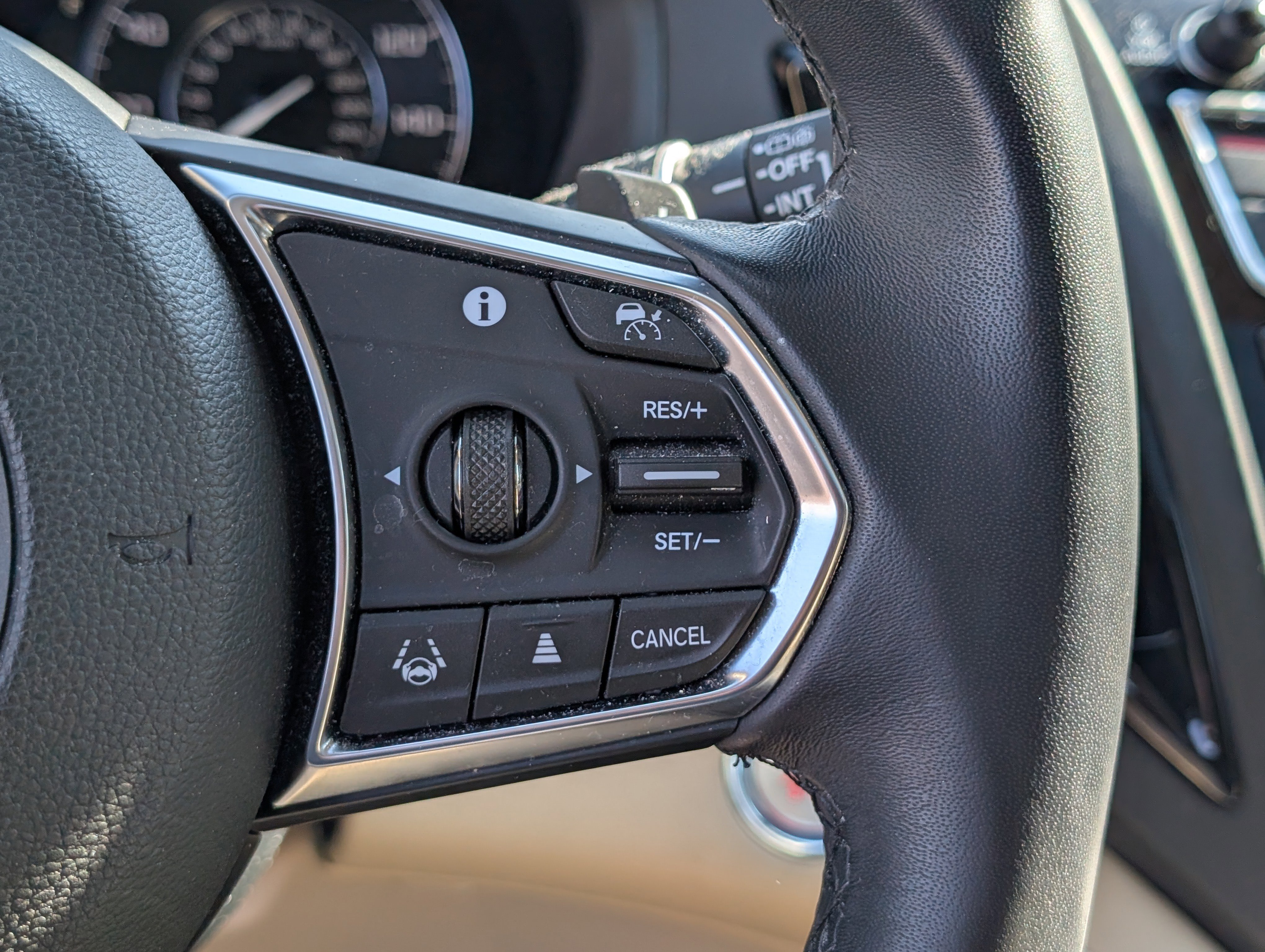 Used 2023 Acura RDX AWD w/ Technology Package image 24