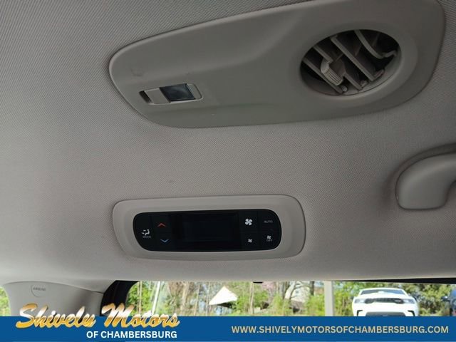 Used 2017 Chrysler Pacifica Touring-L Plus w/ Advanced Safetytec Group image 14