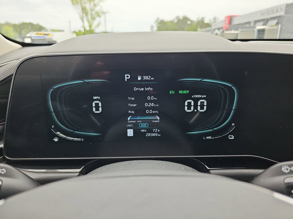 Used 2023 Kia Niro SX Touring FWD image 23