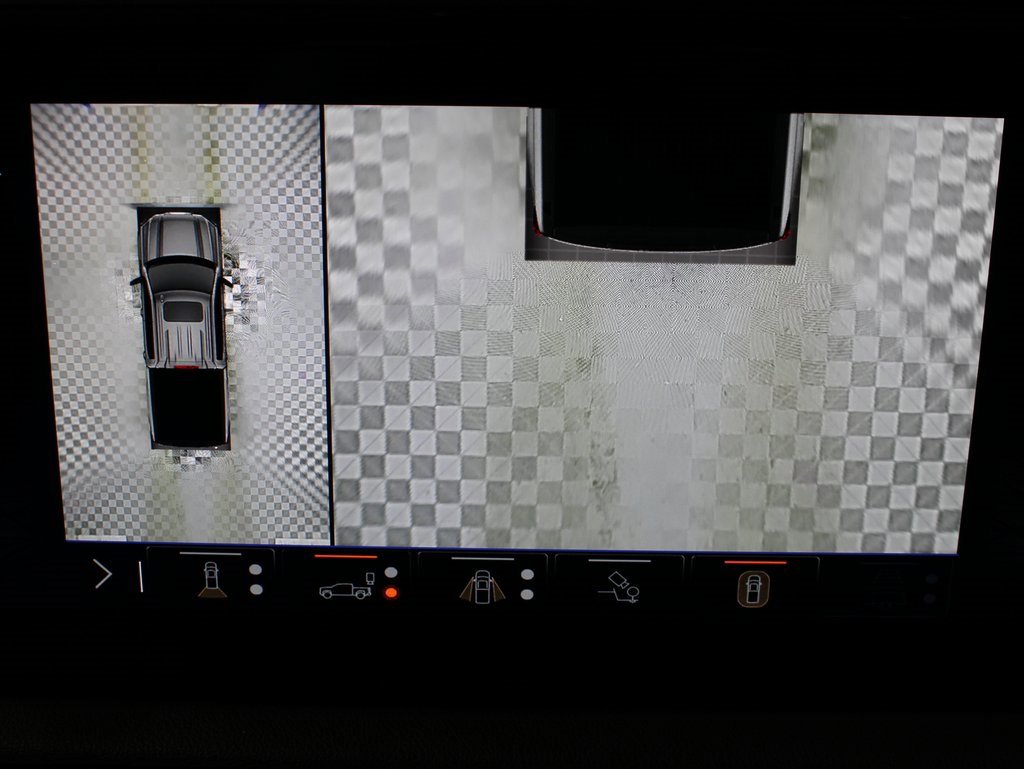 Used 2024 GMC Sierra 1500 AT4 w/ AT4 Preferred Package image 17