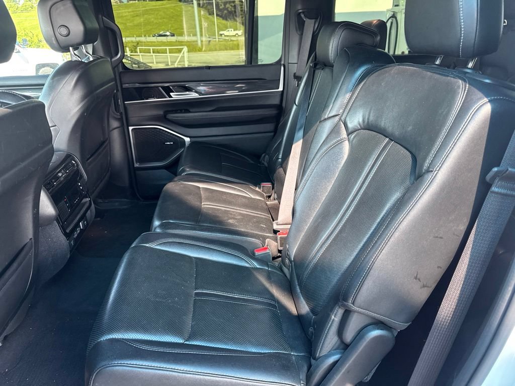 Used 2022 Jeep Wagoneer Series I w/ Convenience Group I AWD/4WD image 13