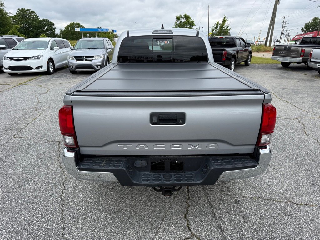 Used 2019 Toyota Tacoma SR5 AWD/4WD image 6