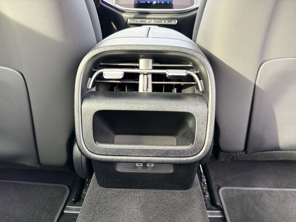 Certified 2025 Mercedes-Benz E 350 4MATIC Sedan image 23