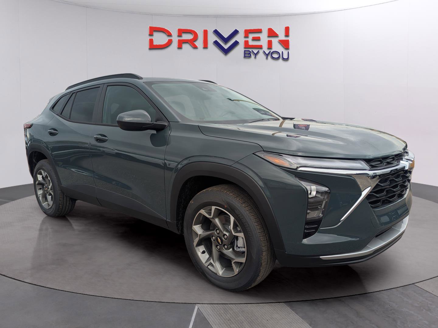 New 2026 Chevrolet Trax LT w/ Driver Confidence Package image 7