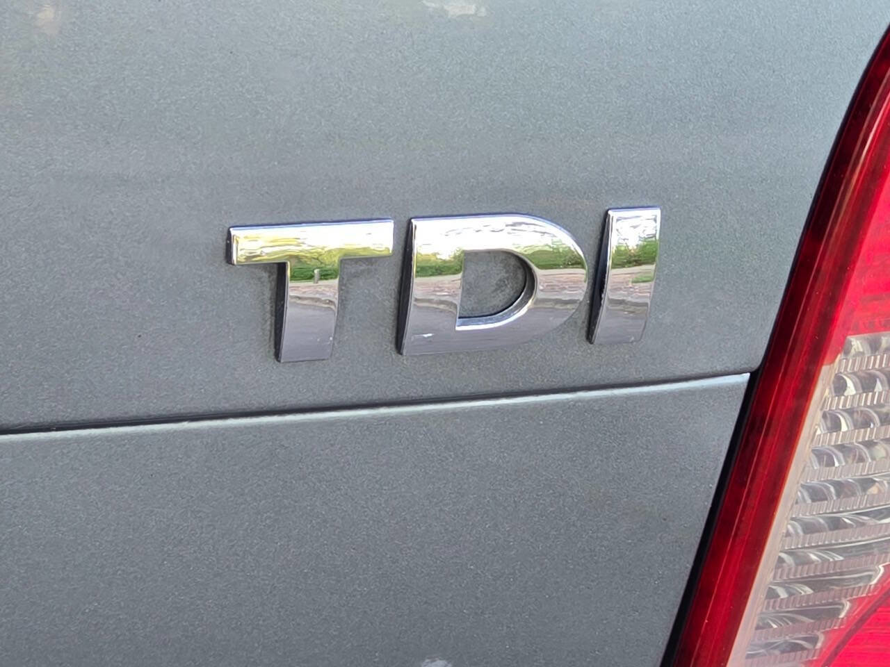 Used 2004 Volkswagen Passat GLS image 12