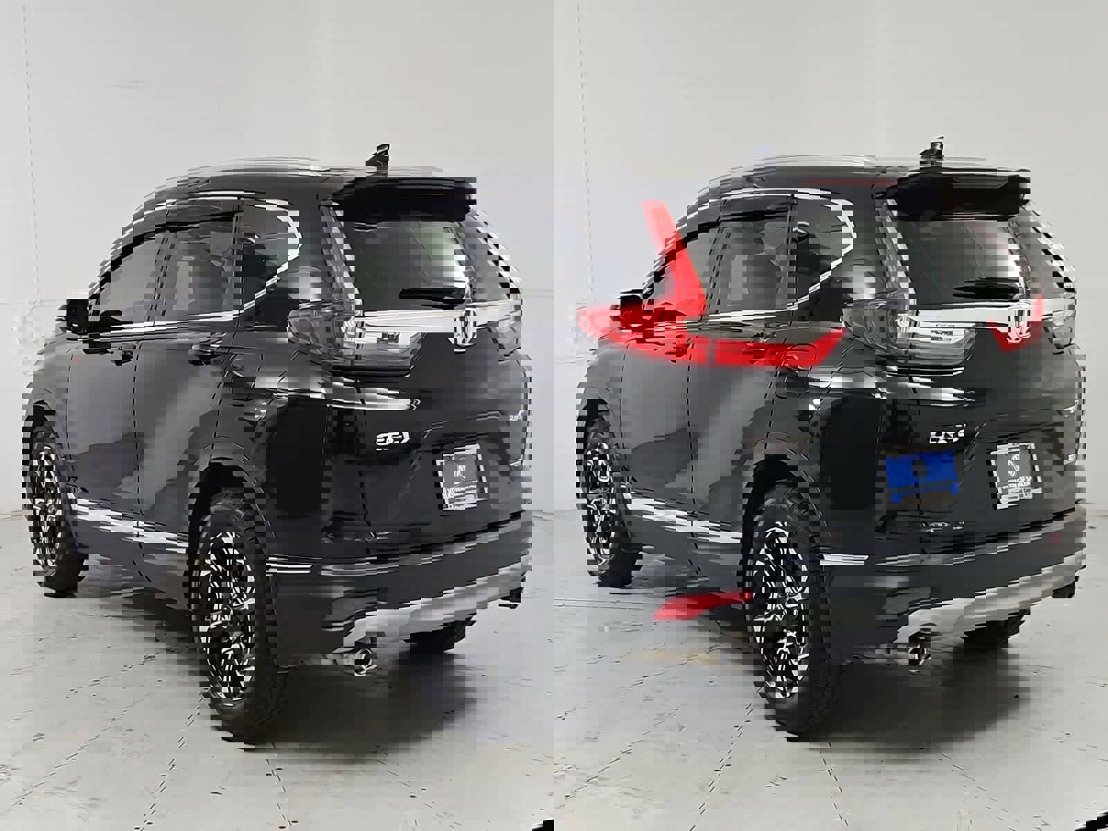 Used 2019 Honda CR-V Touring image 4