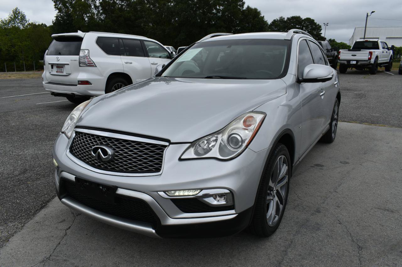 Used 2017 INFINITI QX50 2WD w/ Premium Plus Package image 2