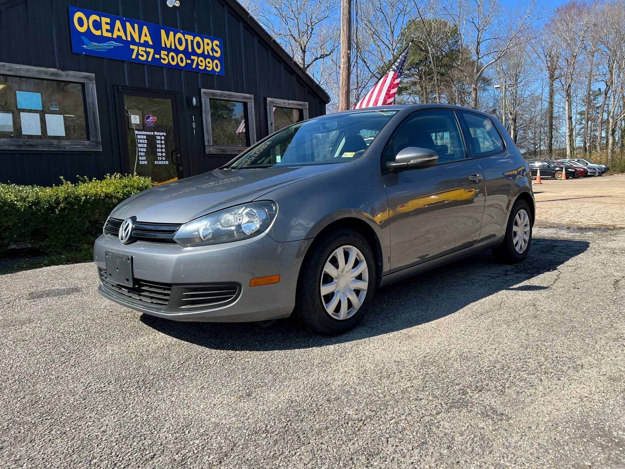 Used 2013 Volkswagen Golf 2-Door image 24