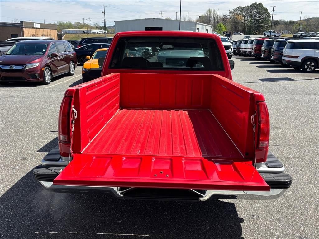 Used 1993 Chevrolet Silverado 1500 2WD Regular Cab image 3