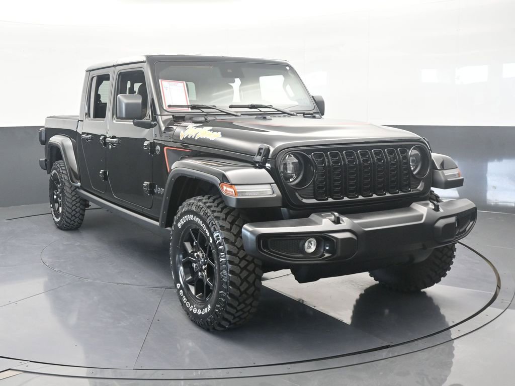 Used 2024 Jeep Gladiator Sport image 9