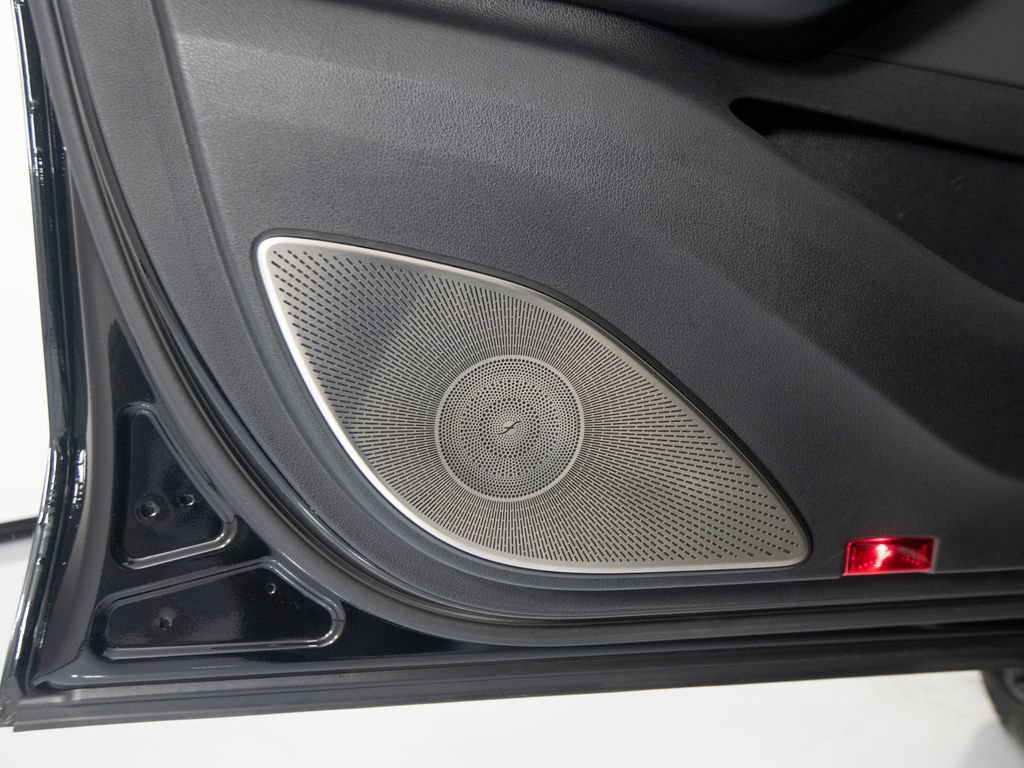 Used 2022 Mercedes-Benz GLS 63 AMG 4MATIC image 13