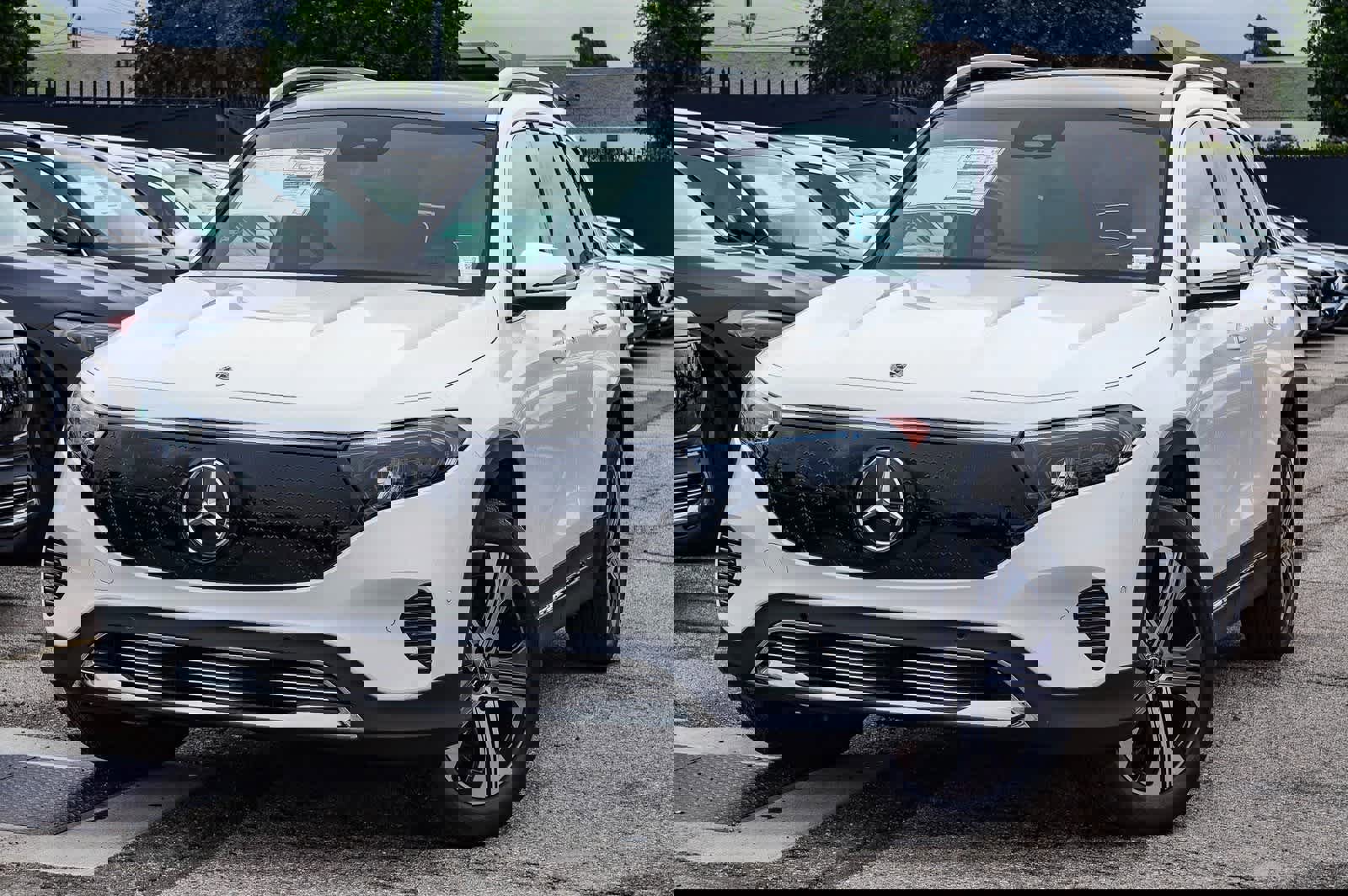 New 2025 Mercedes-Benz EQB 350 4MATIC SUV