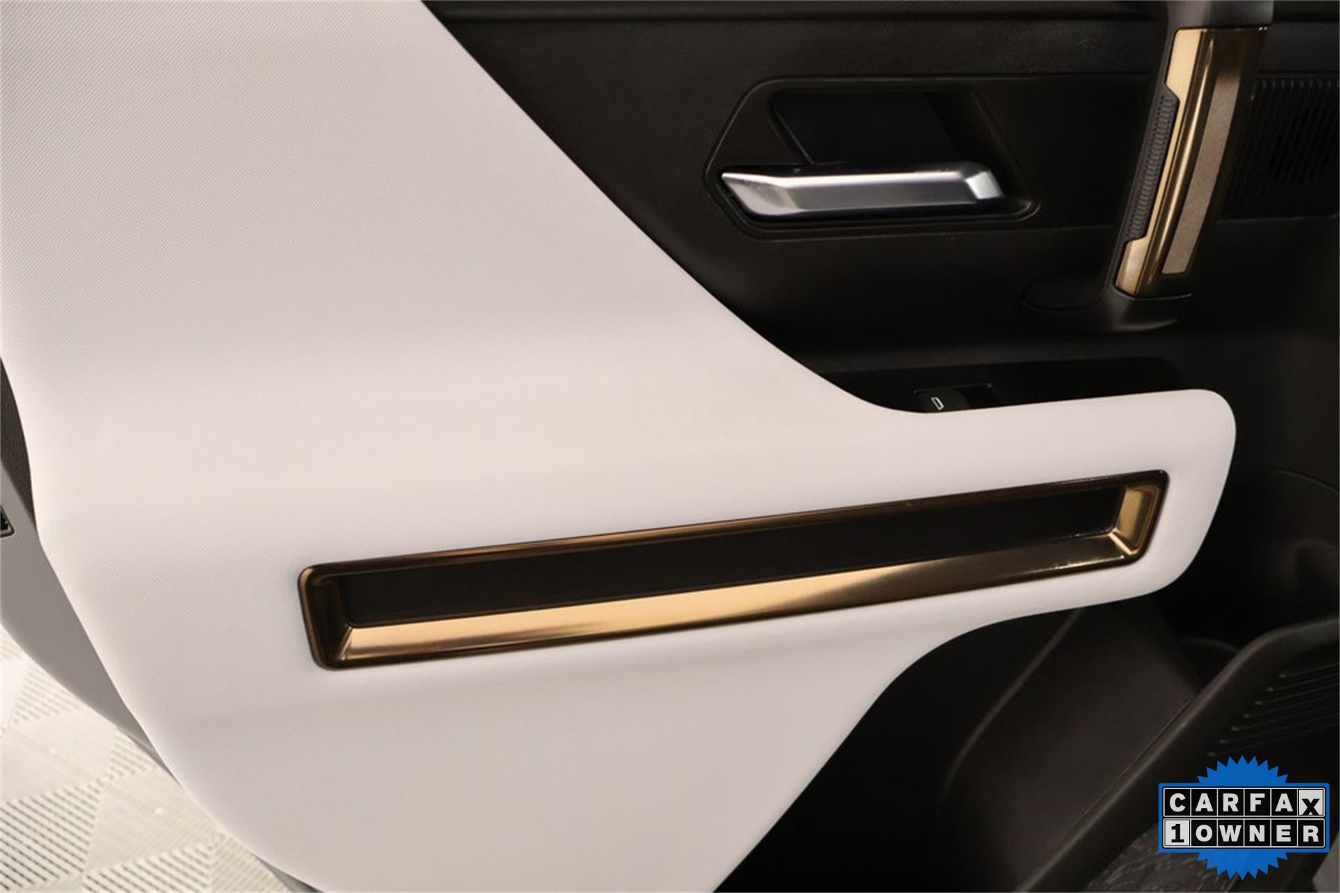 Used 2024 GMC Hummer EV 2X image 16