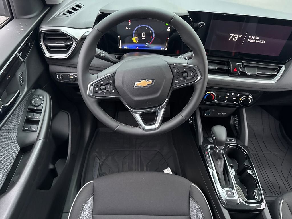 New 2026 Chevrolet TrailBlazer LT w/ LT Cold Weather Package FWD image 13