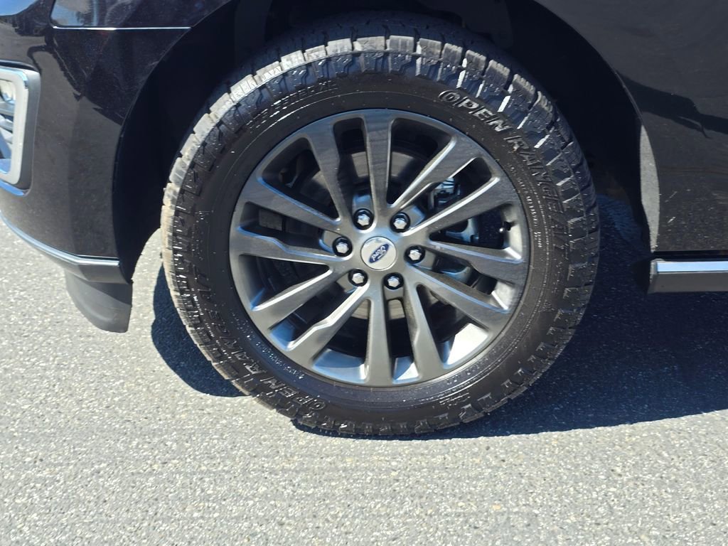 Used 2020 Ford Expedition Limited AWD/4WD image 10