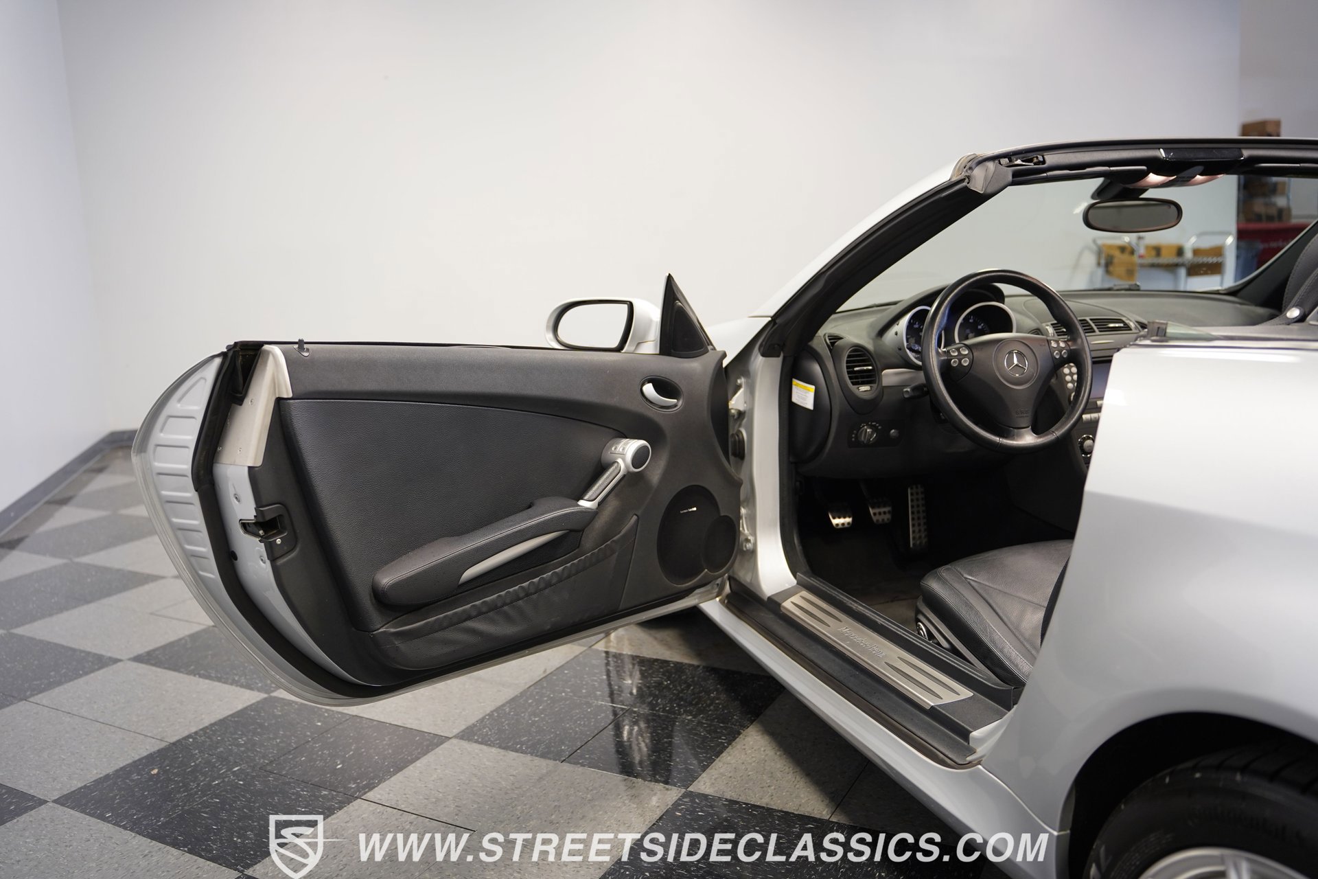 Used 2006 Mercedes-Benz SLK 350 image 36