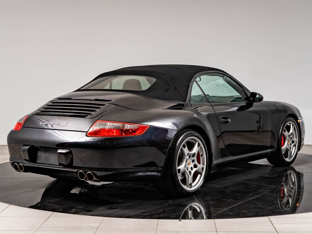 Used 2005 Porsche 911 Carrera S RWD image 8