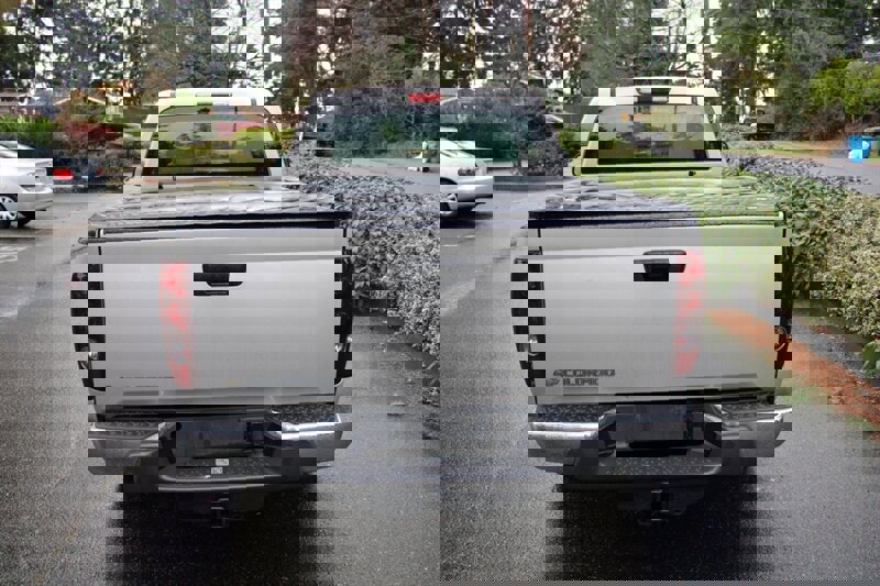 Used 2008 Chevrolet Colorado W/T image 9