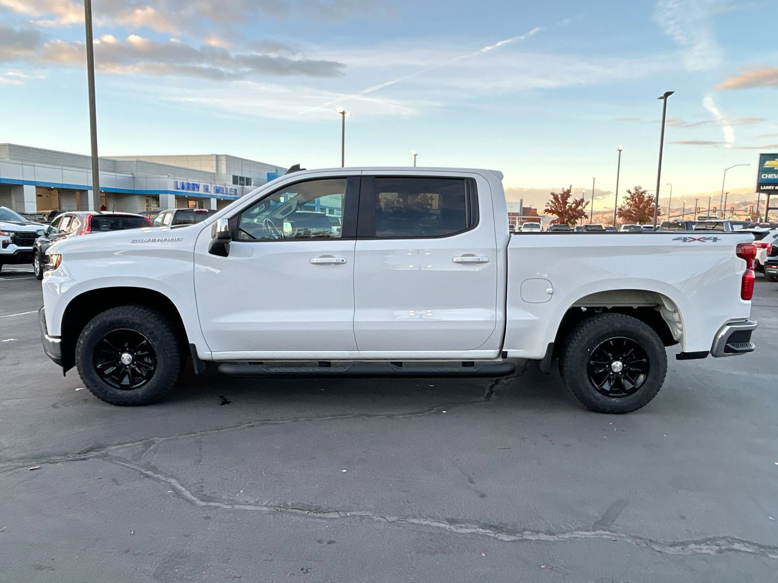 Used 2019 Chevrolet Silverado 1500 LT w/ All-Star Edition image 3