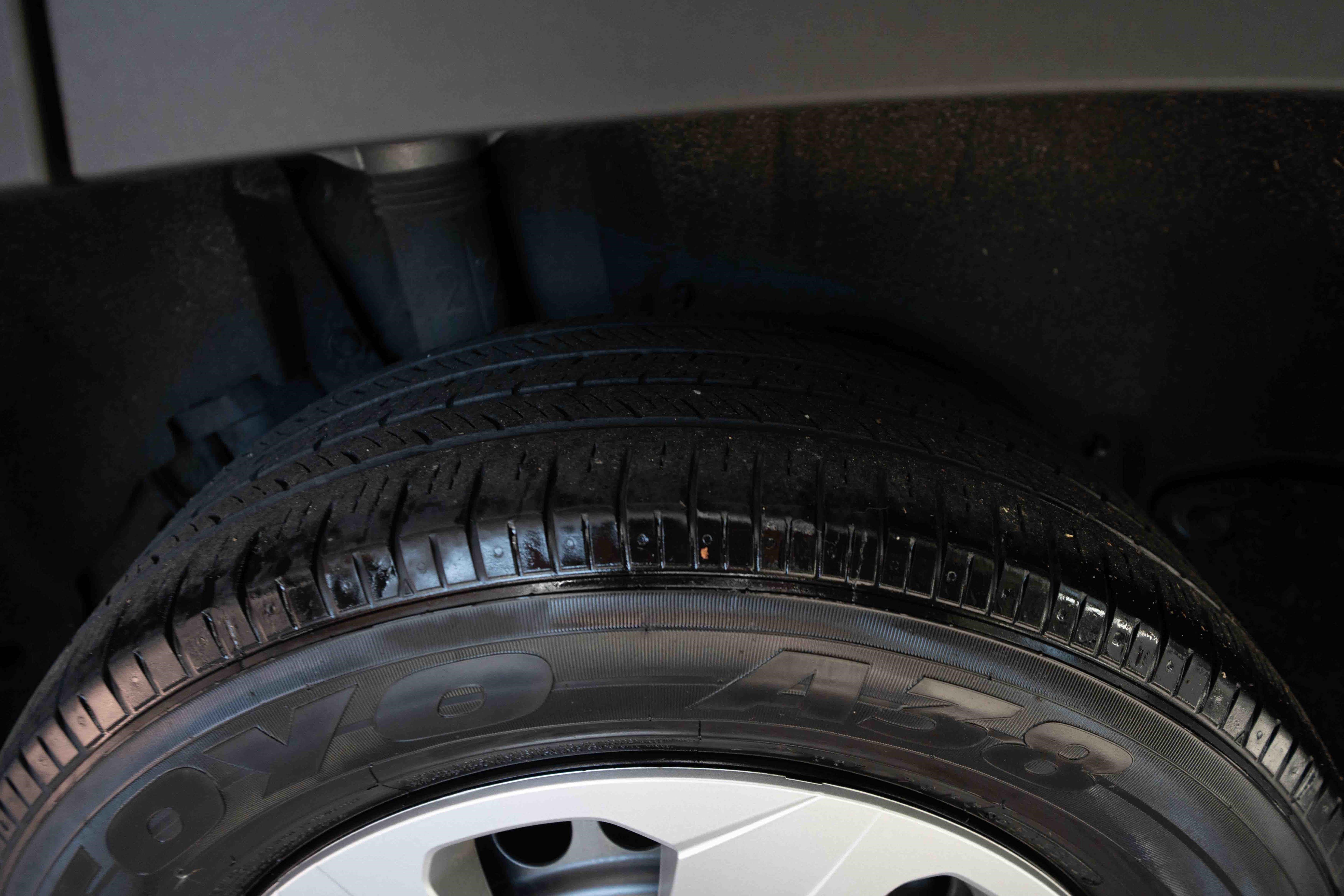Used 2022 Toyota RAV4 LE AWD/4WD image 30
