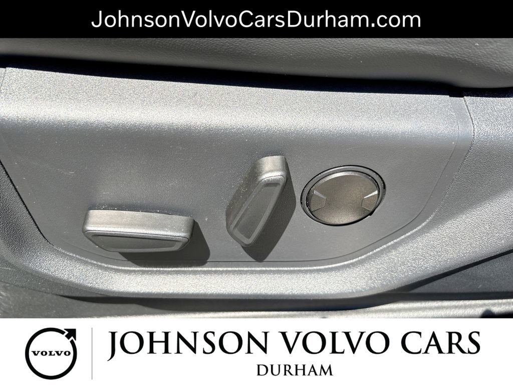 Used 2024 Ford Expedition XLT AWD/4WD image 14